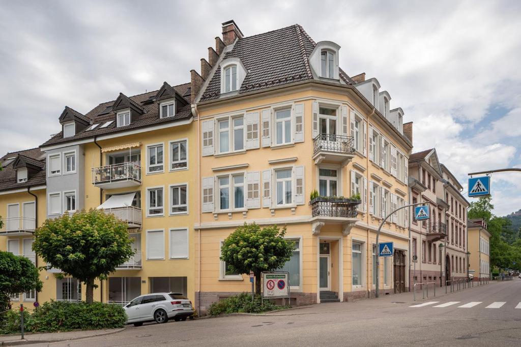 Vip Apart Center Baden-Baden Ngoại thất bức ảnh